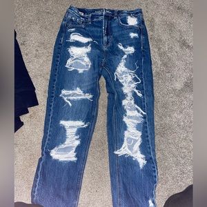 American eagle ripped mom jeans